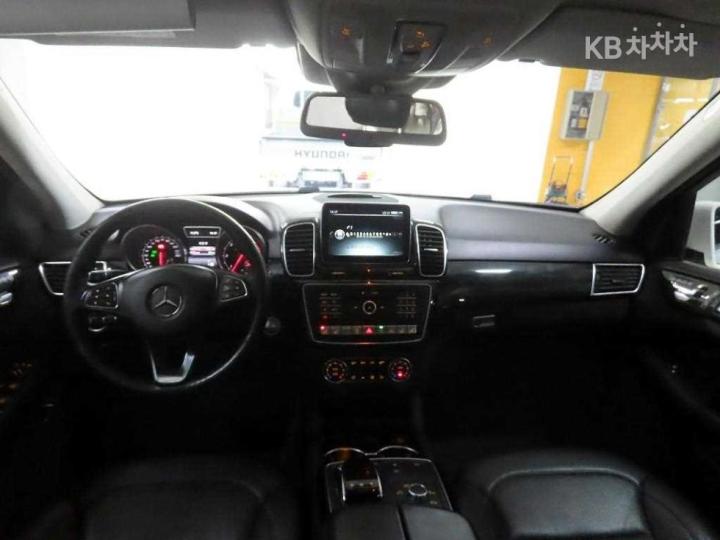 Mercedes-Benz GLE-Class W166 350d 4Matic Base Type 7