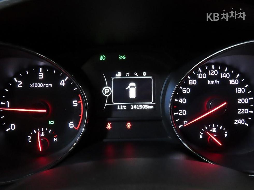 2016 - kia carnival