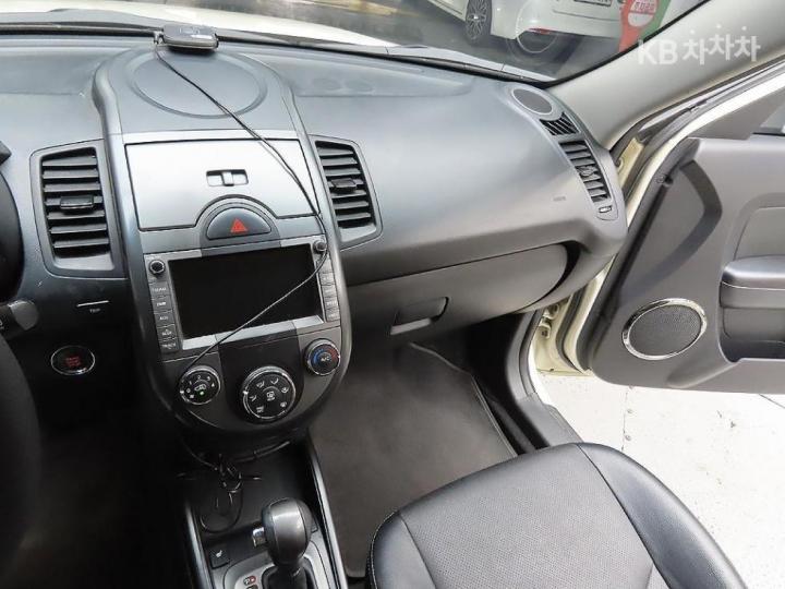 Kia Soul 1.6 2U Safety 8