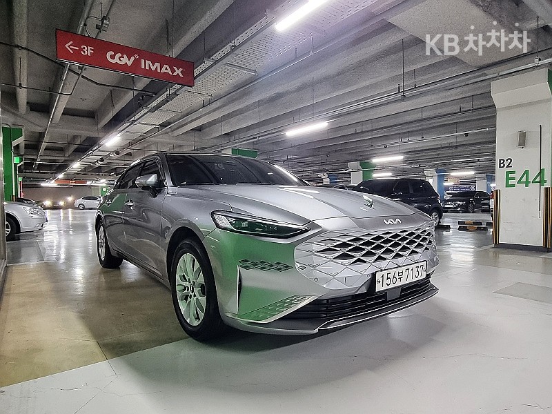Kia K8 — miniaturë 2