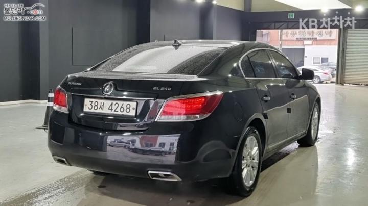 Chevrolet Alpheon EL240 Deluxe 3