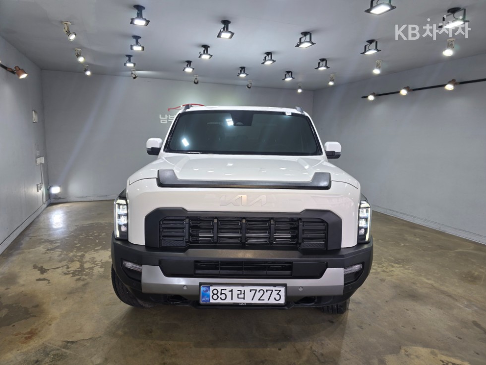 2026 - kia tasman