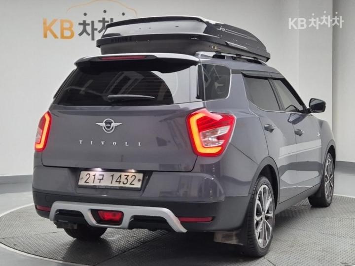 KG Mobility (Ssangyong) Tivoli Air 4WD RX 4