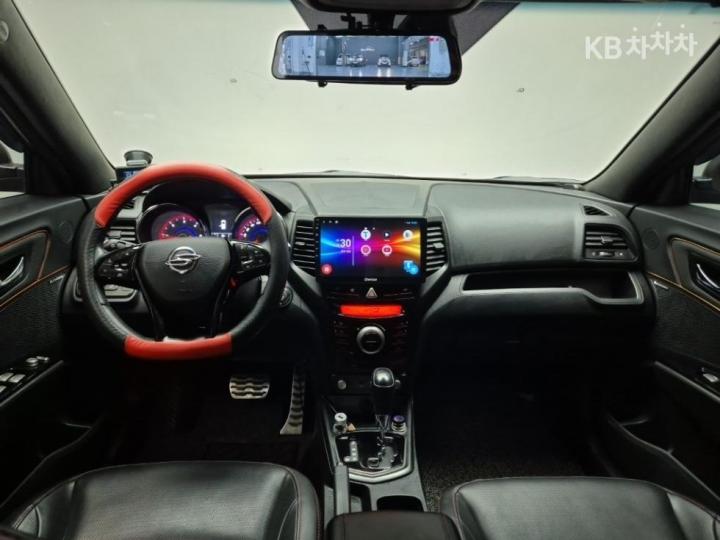 KG Mobility (Ssangyong) Tivoli Air 4WD RX 8
