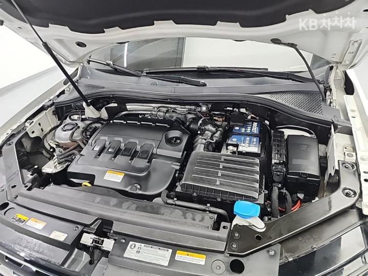 Volkswagen Tiguan 2.0 TDI Premium 6