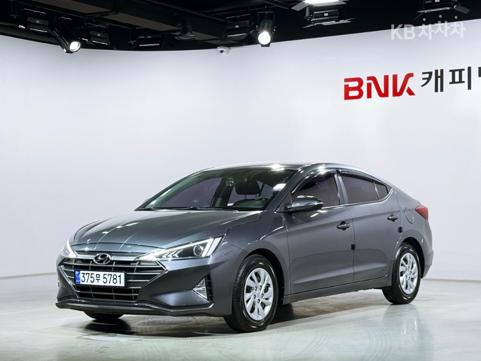 Hyundai 더 뉴 아반떼 AD Smartstream G1.6 스타일 - фото 1