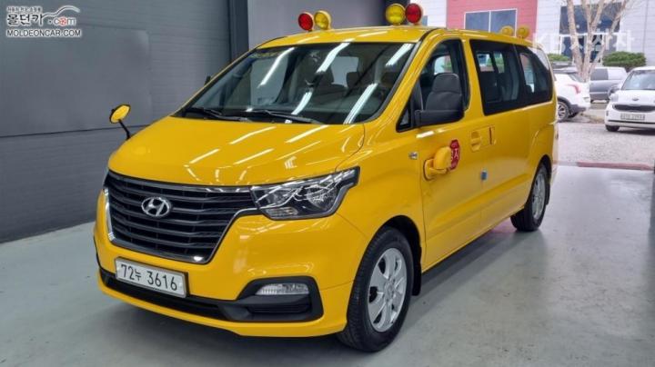 Hyundai Starex LPi 어린이보호차 12인승 — foto 1