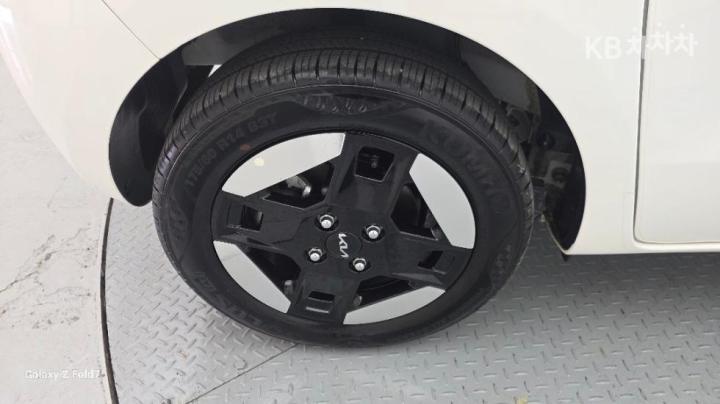 Kia Ray The EV Air 9