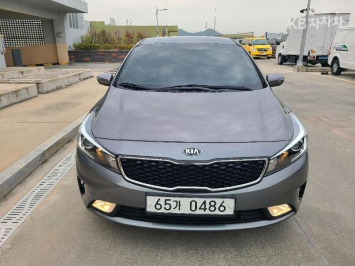 Kia K3 1.6 Gasoline Trendy Base Type