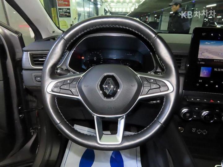 Renault Captur 1.3 TCe 260 EDITION PARIS 9