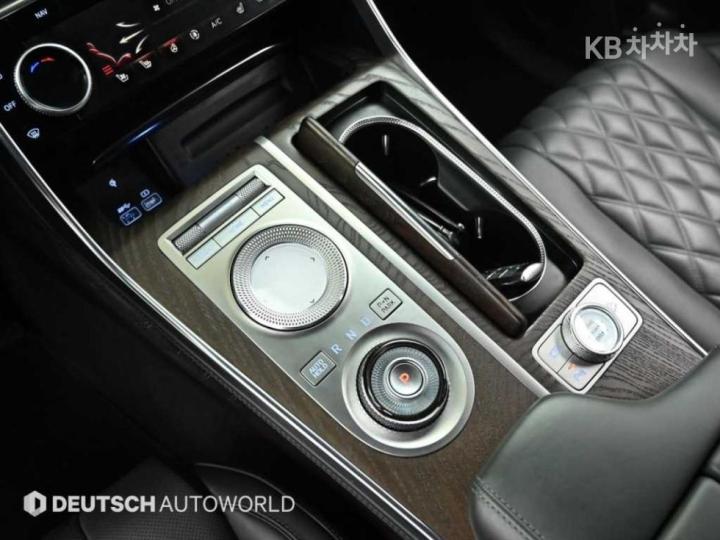 Genesis GV80 3.0 Diesel AWD 10