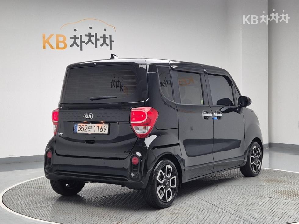 2021 - kia ray