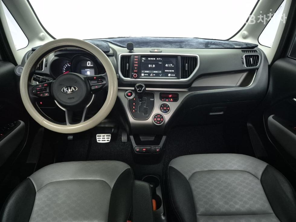 2021 - kia ray