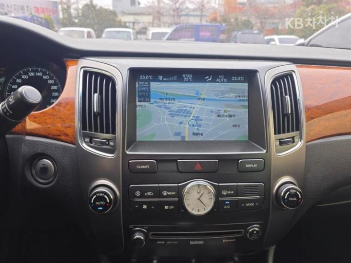 Hyundai Equus New VS380 Prestige 7