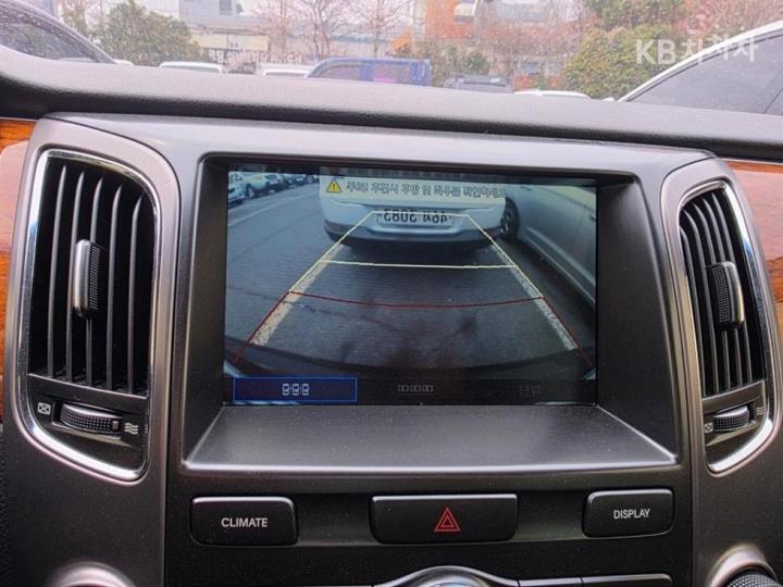 Hyundai Equus New VS380 Prestige 9