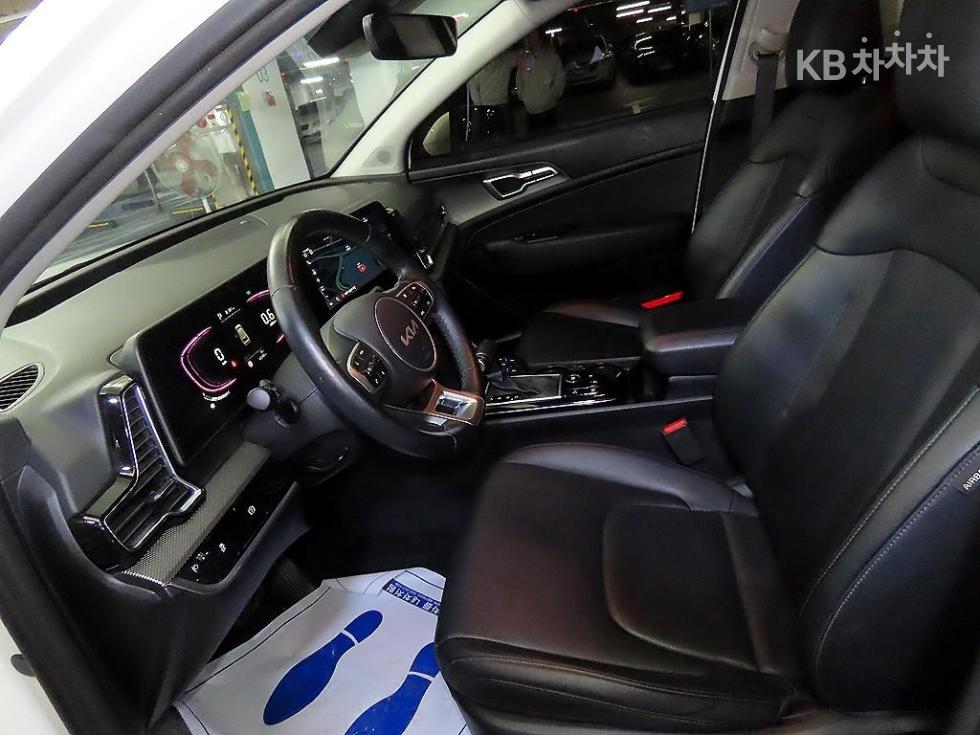 2024 - kia sportage