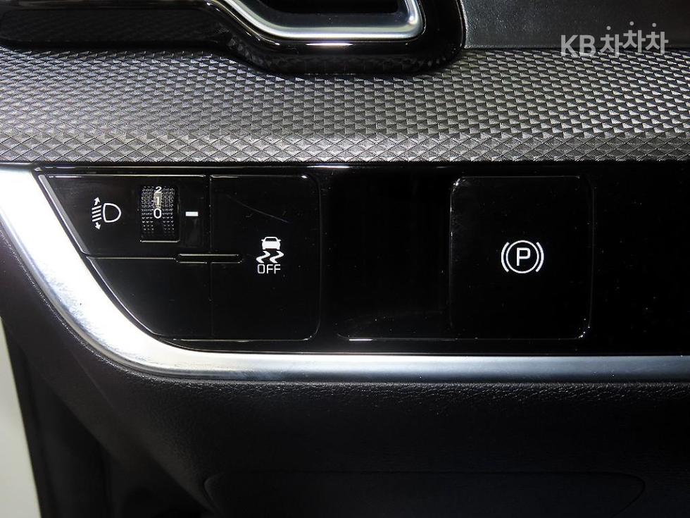 2024 - kia sportage