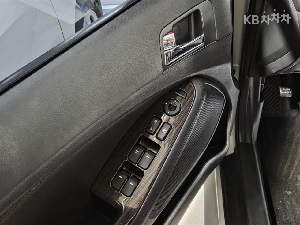 2011 - kia k5