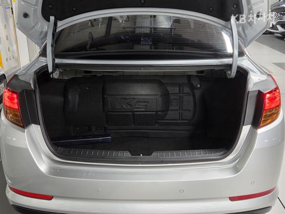 2011 - kia k5