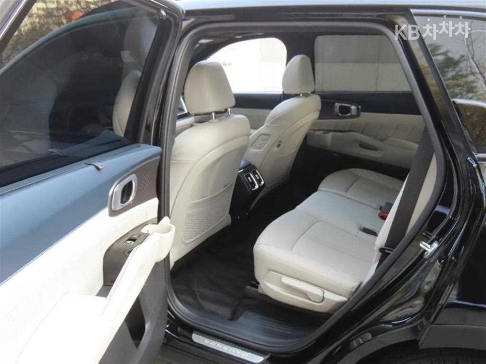 2024 - kia sorento