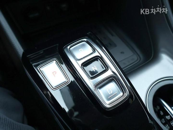 Hyundai Sonata DN8 2.0 Premium Family 8