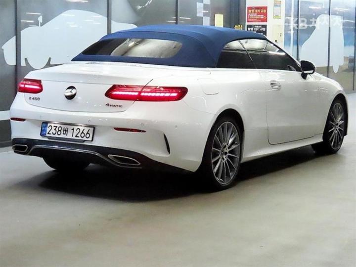 Mercedes-Benz E-Class W213 E450 4MATIC Carbriolet Base Type 5