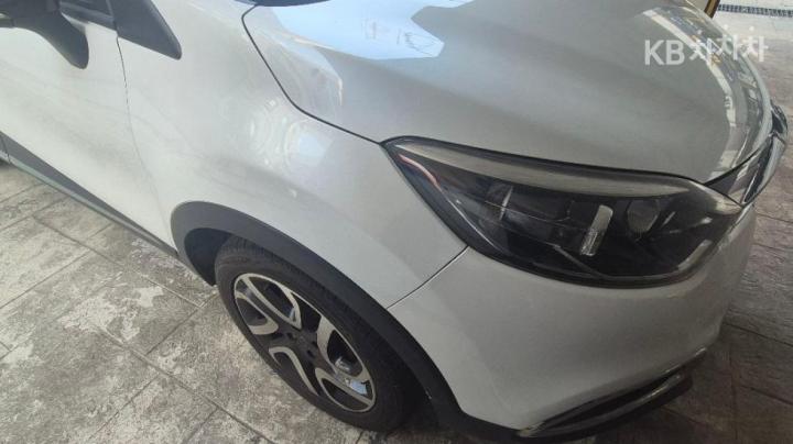 Renault QM3 RE Signature 10