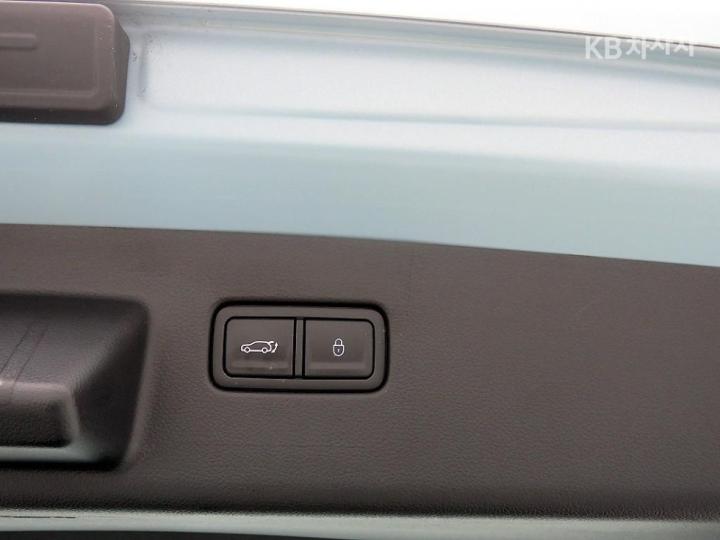 Genesis GV60 Standard AWD Base Type 7