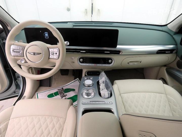 Genesis GV60 Standard AWD Base Type 10