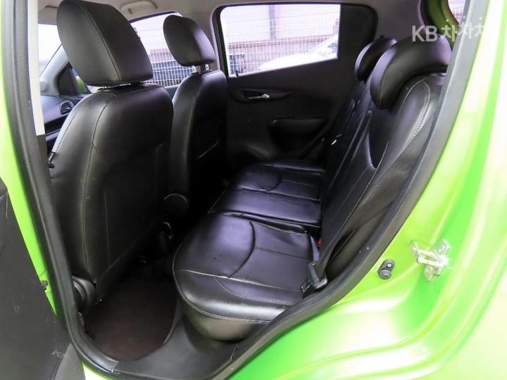 Chevrolet Spark The Next LT Plus 7