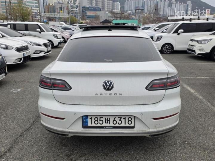Volkswagen Arteon 2.0 TDI Prestige 6