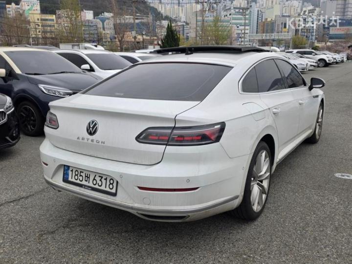 Volkswagen Arteon 2.0 TDI Prestige 7