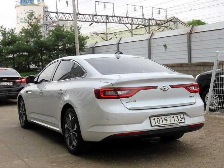 Renault Samsung SM6 — miniaturë 3