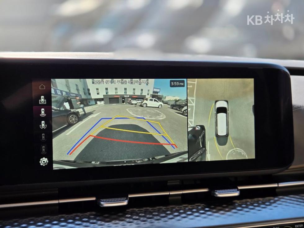 2023 - kia carnival
