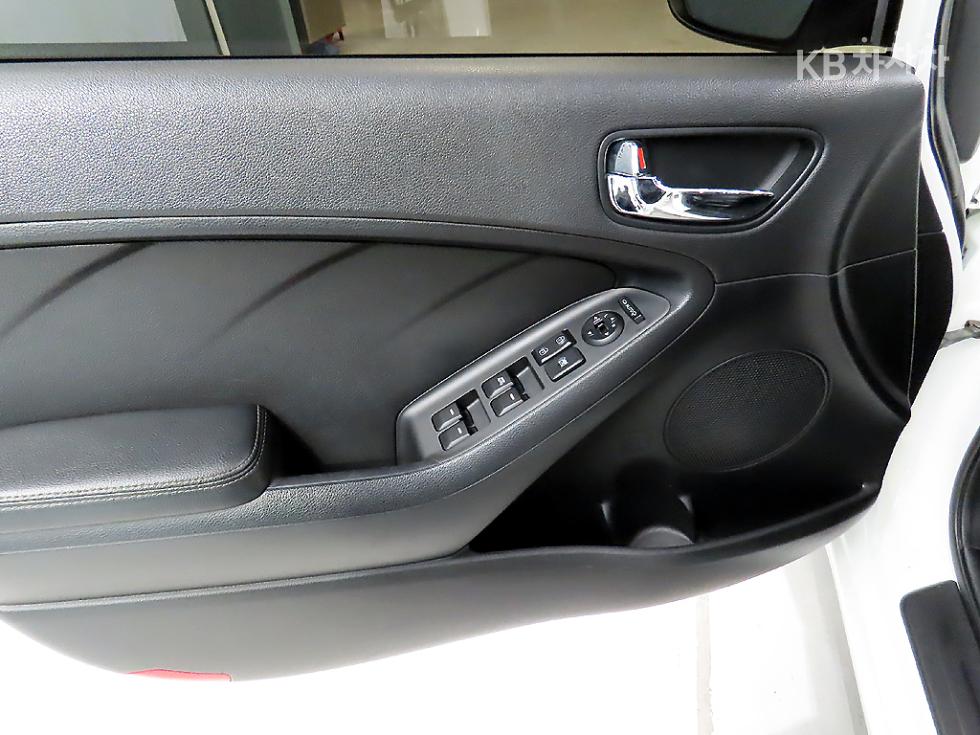 2013 - kia k3