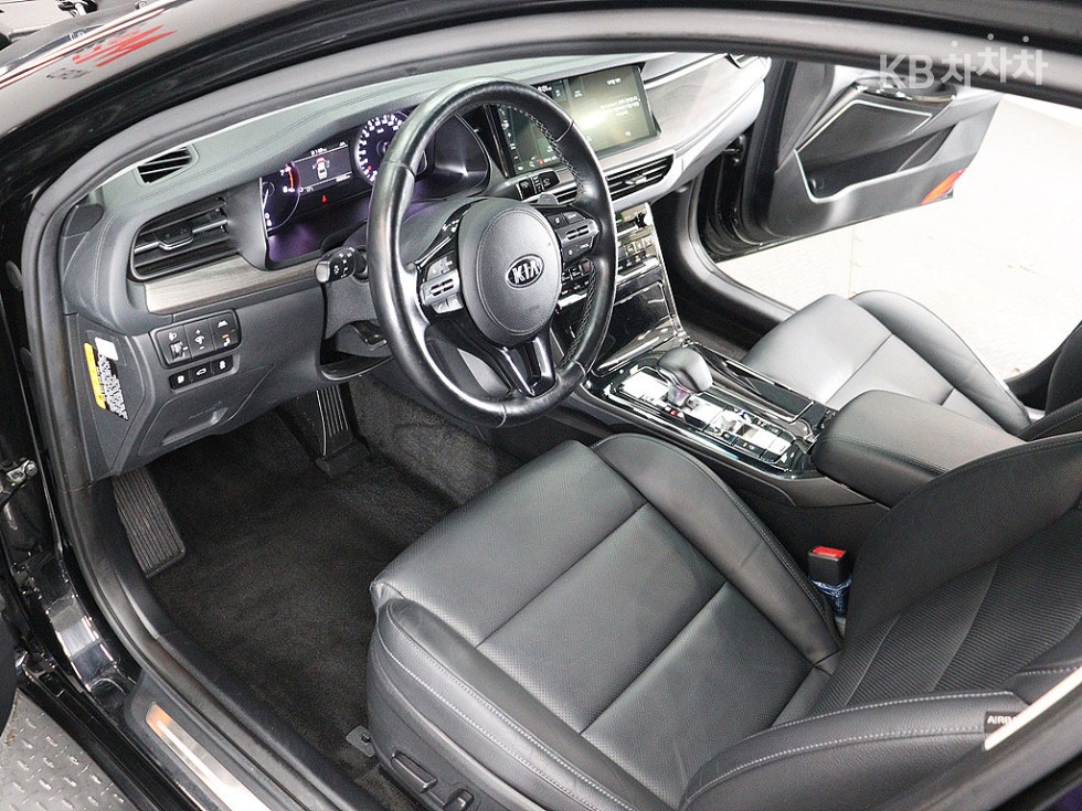 2020 - kia k7