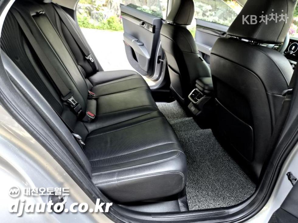 Hyundai Grandeur — miniaturë 13