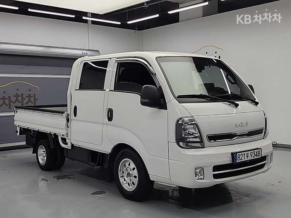 2023 - kia bongo iii
