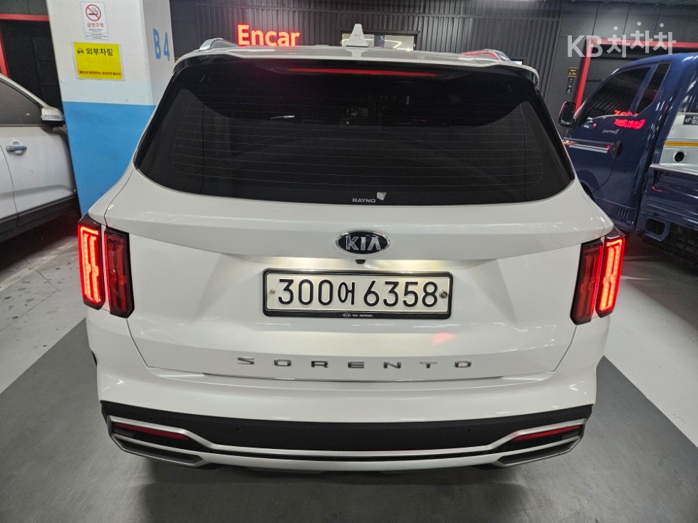 2021 - kia sorento