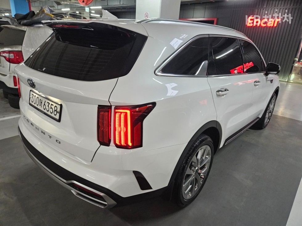 2021 - kia sorento