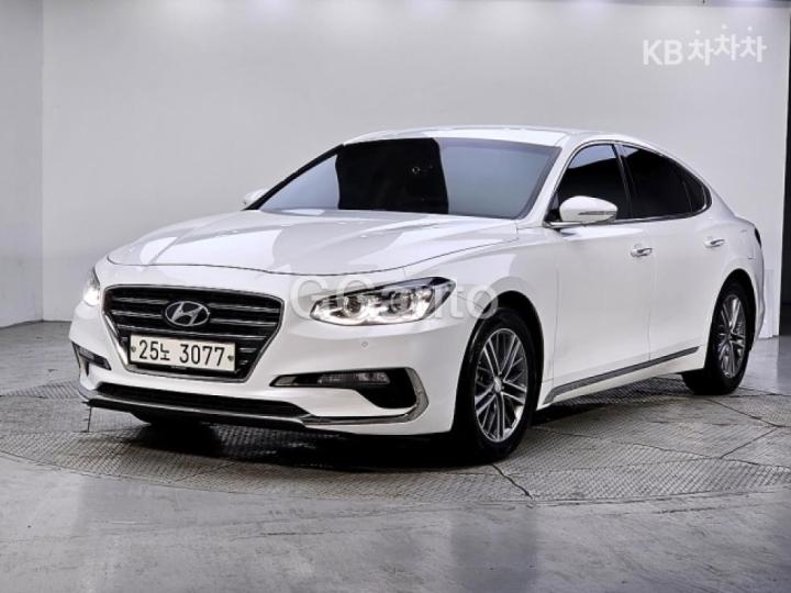 Hyundai Grandeur 렌터카 3.0 LPi 모던 베이직 — foto 1