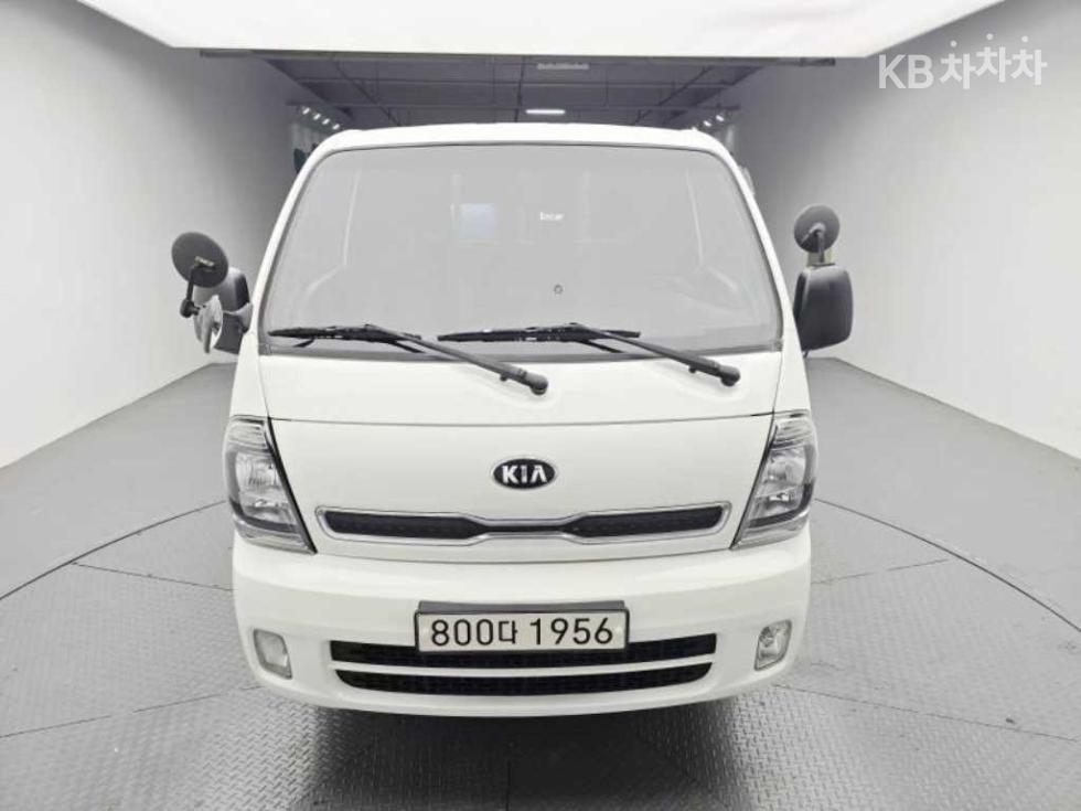 2020 - kia bongo iii