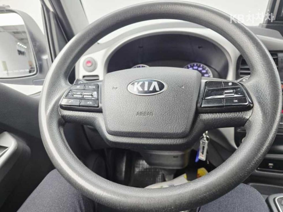 2020 - kia bongo iii