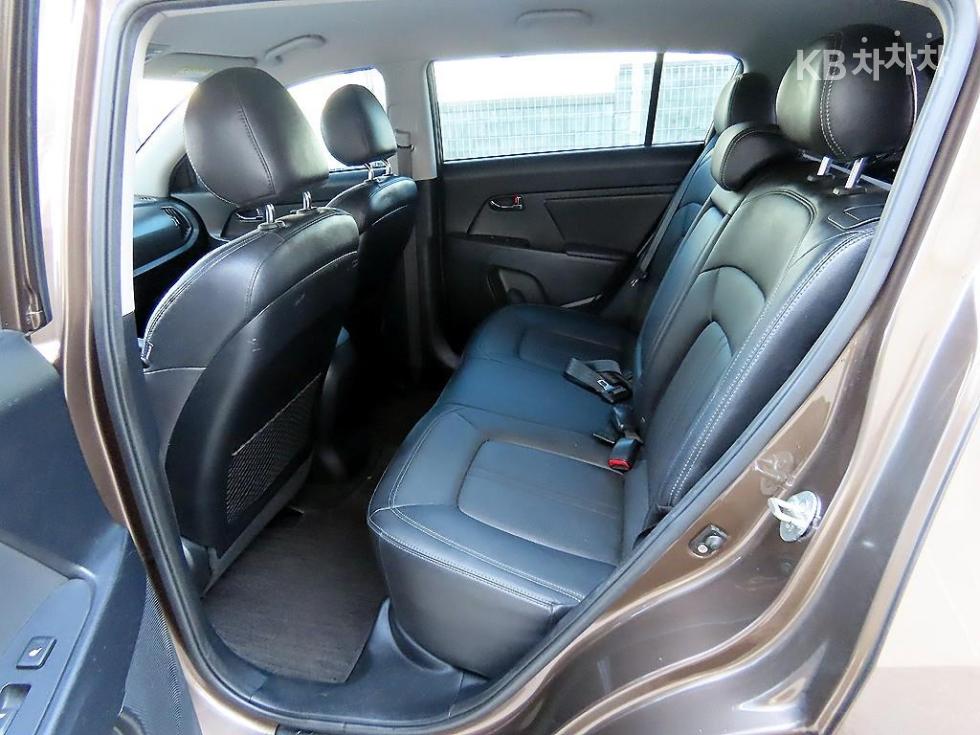 2011 - kia sportage