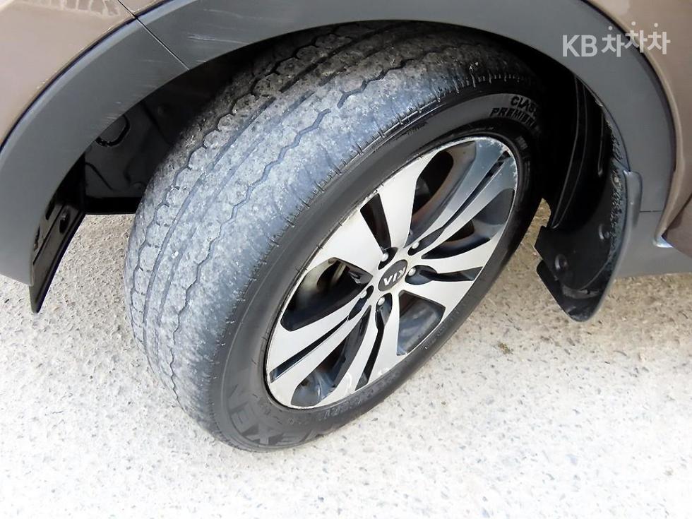 2011 - kia sportage