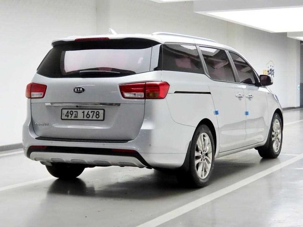 2015 - kia carnival