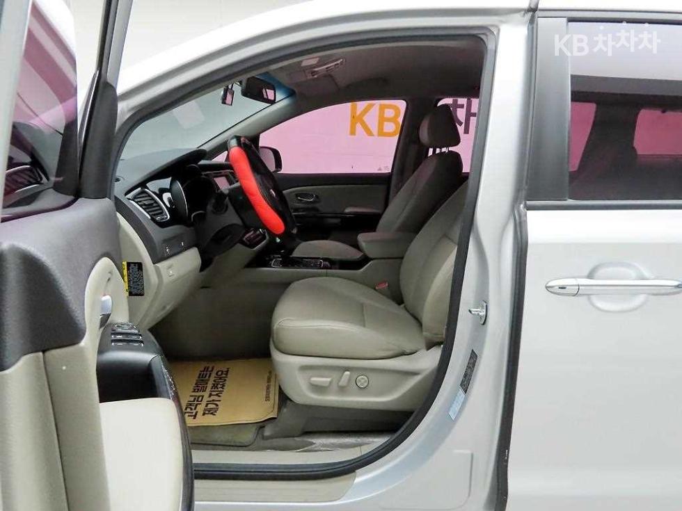 2015 - kia carnival
