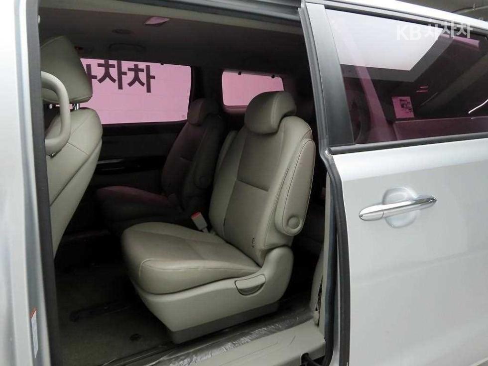 2015 - kia carnival