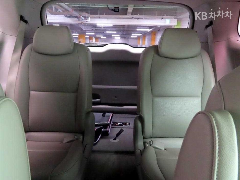 2015 - kia carnival
