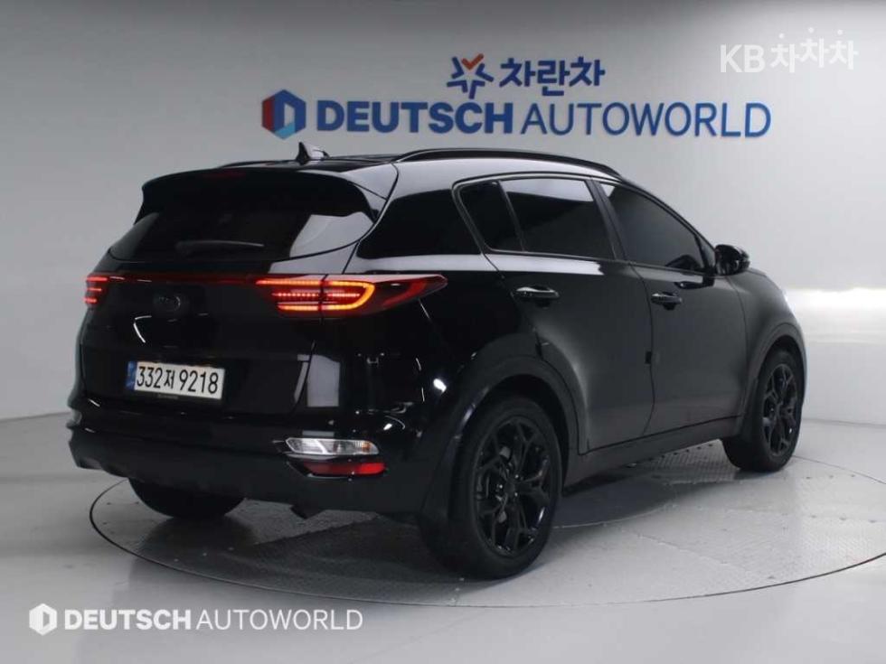2022 - kia sportage